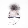 Tuque avec oreilles et pompon ours blanc