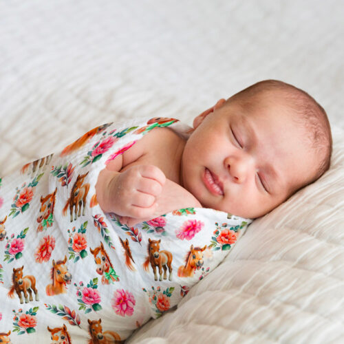 Mousseline cheval et fleur